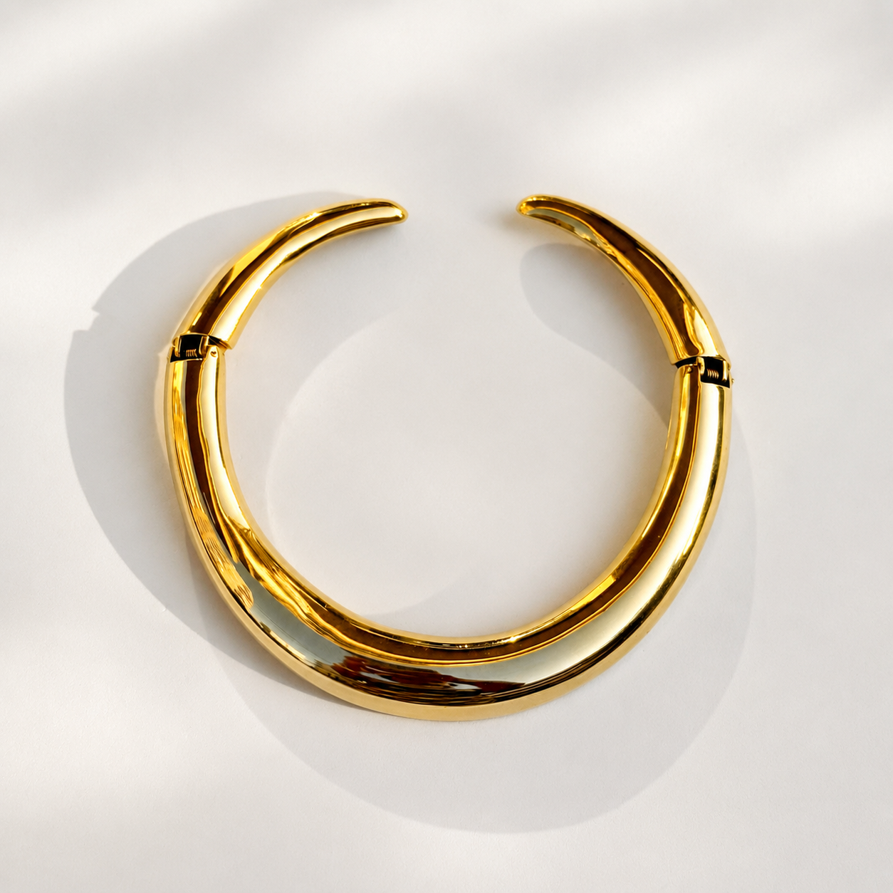 Vintage Gold-Tone Sculptural Torque Collar Necklace