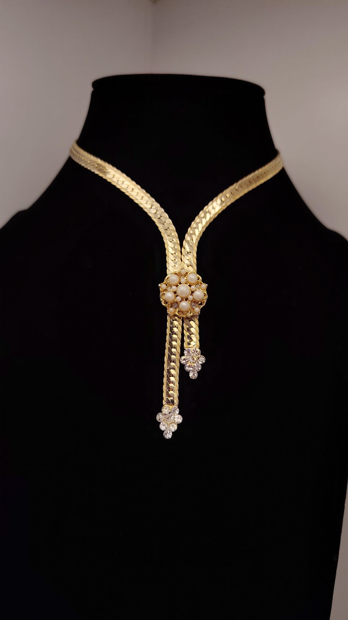 Valerian necklace