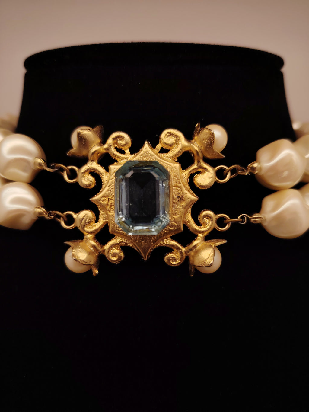 Victorian Azure Choker