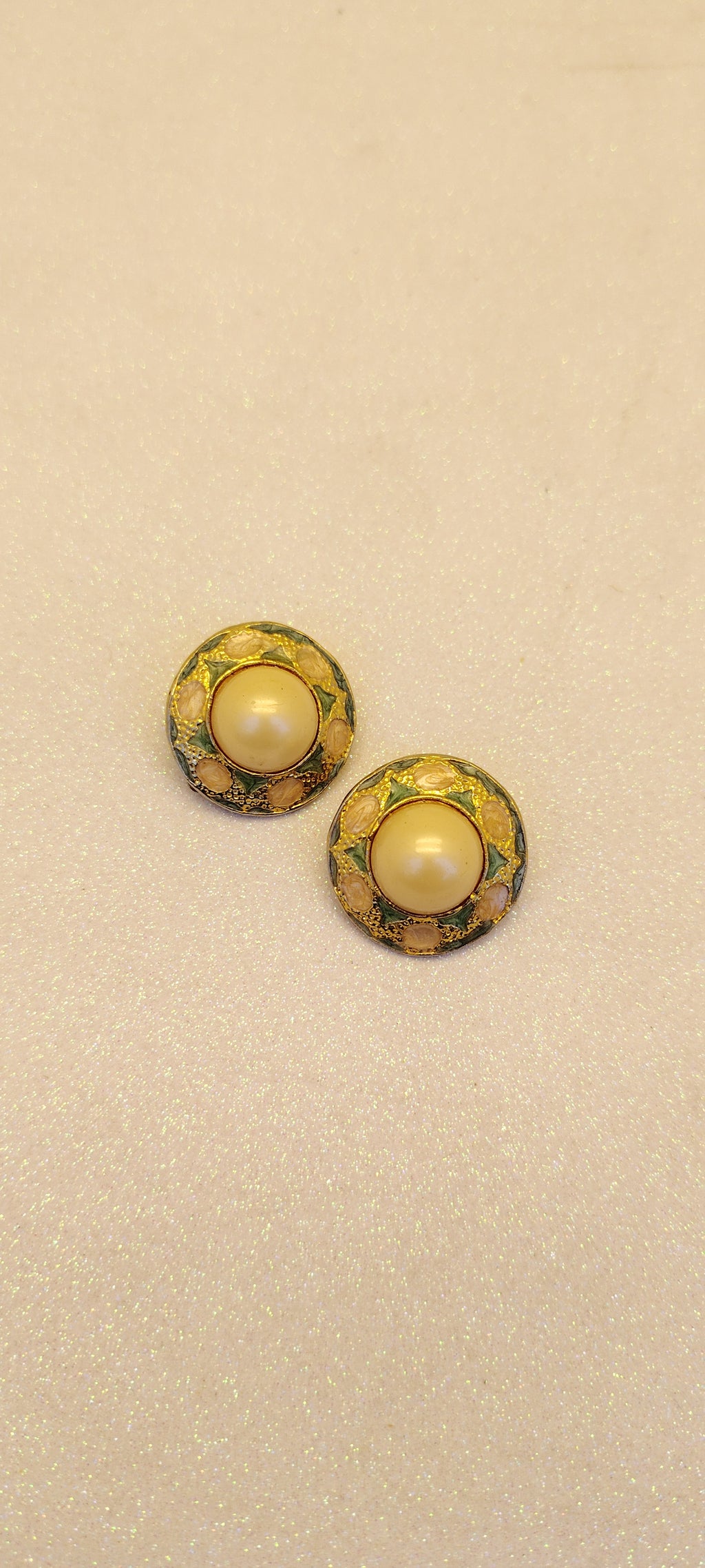 Lotus Clip-ons