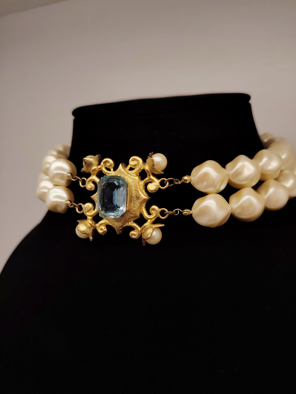 Victorian Azure Choker