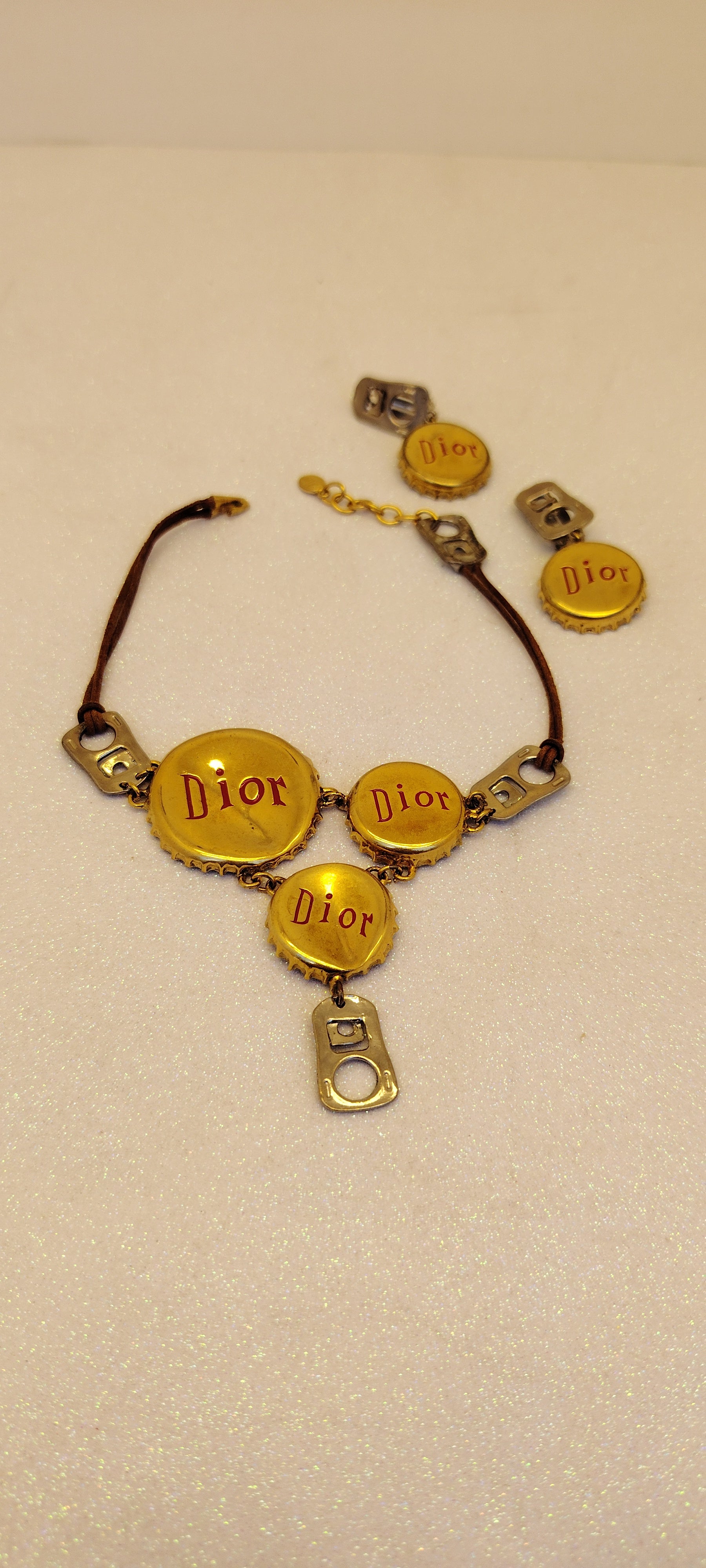 Bottle Cap Dior Set
