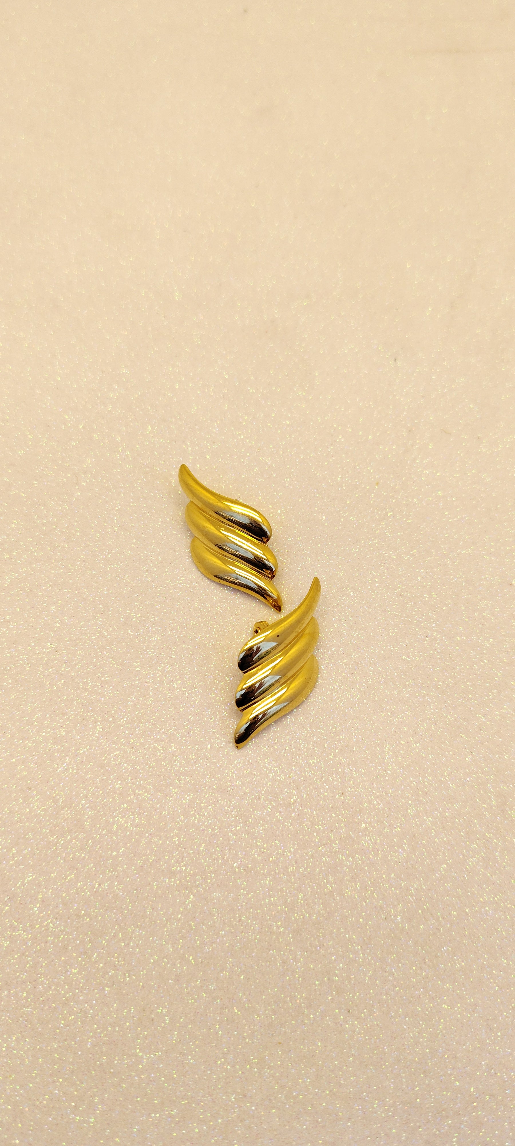 Wisteria Clip-ons