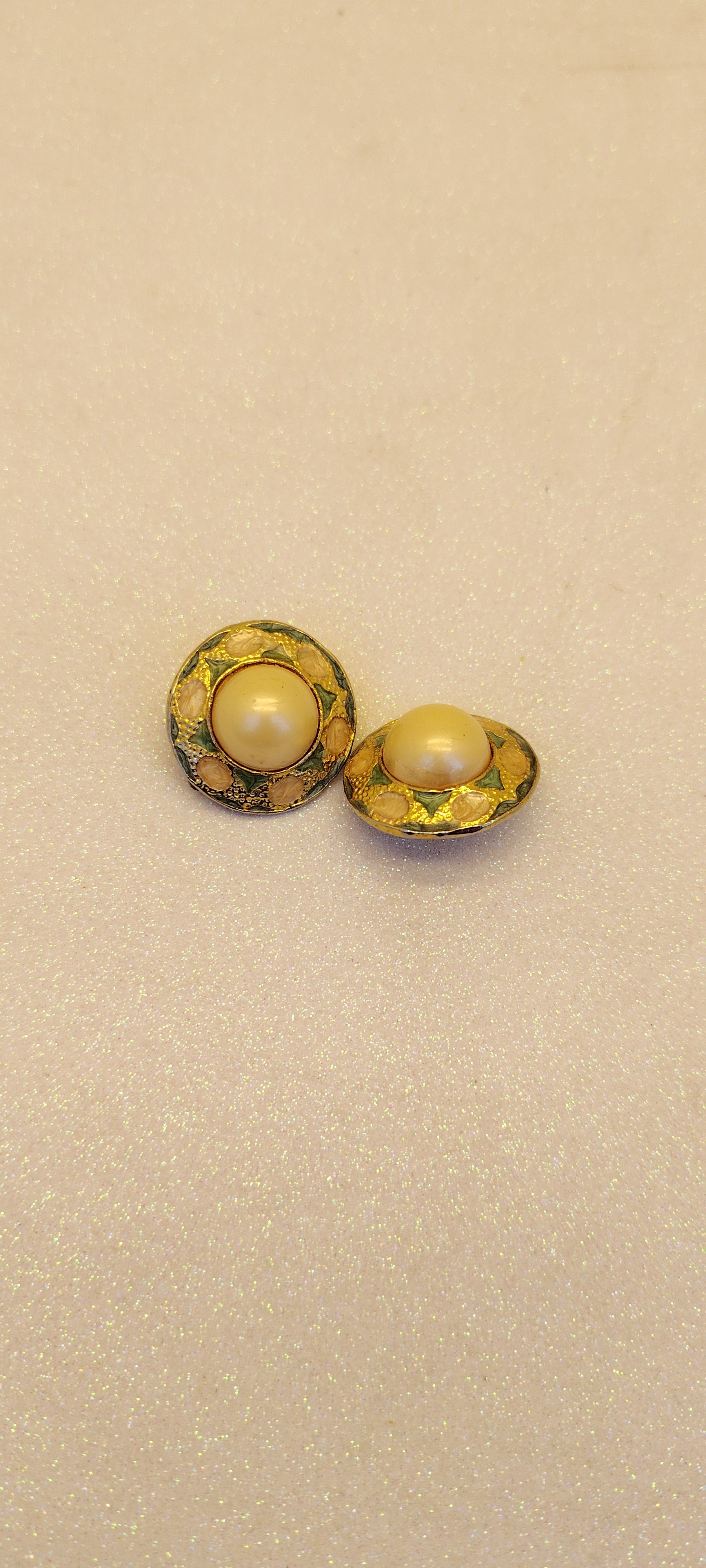 Lotus Clip-ons