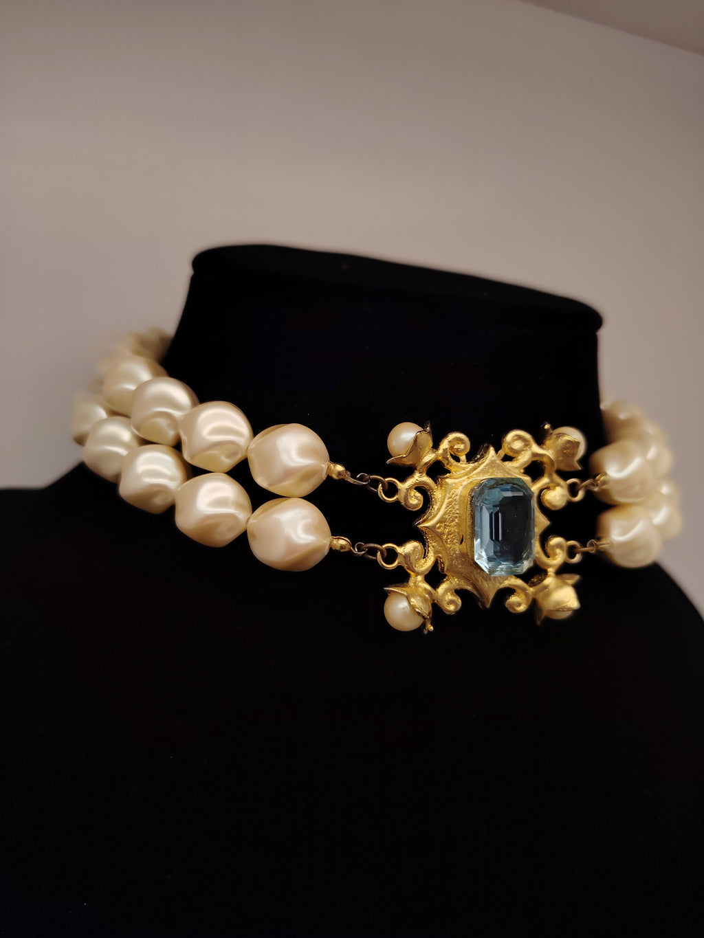 Victorian Azure Choker