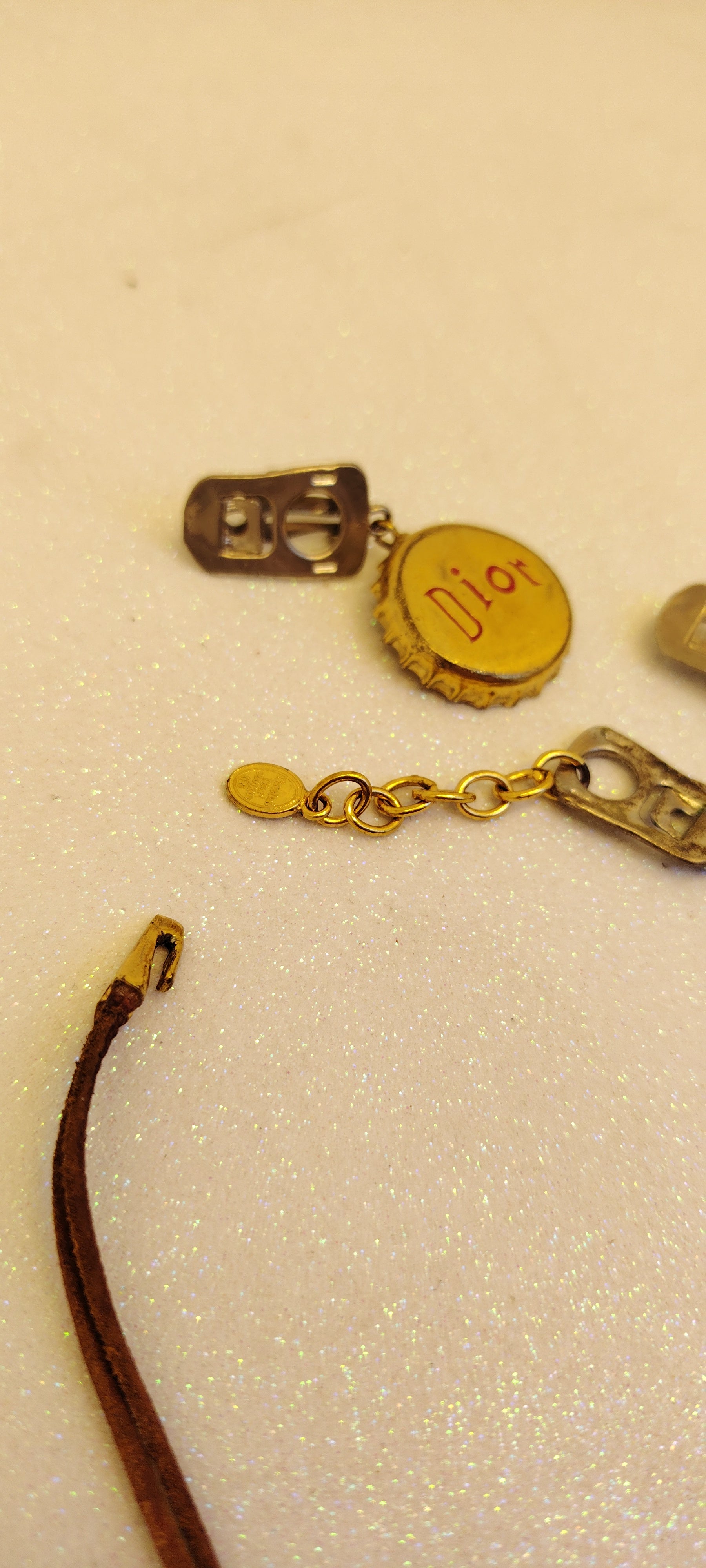 Bottle Cap Dior Set
